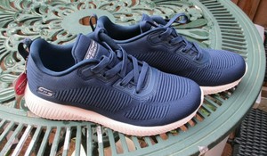 navy blue skechers ladies