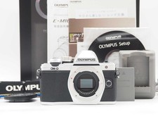Olympus OM-D E-M10 Mark II Camera 16.1MP Silver Used From Japan