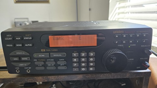 Uniden Bearcat BC9000xlt Scanner.