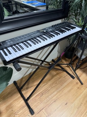 Arturia KeyLab Essential 61 MIDI Keyboard Controller 61 Keys USB Pad Triggers