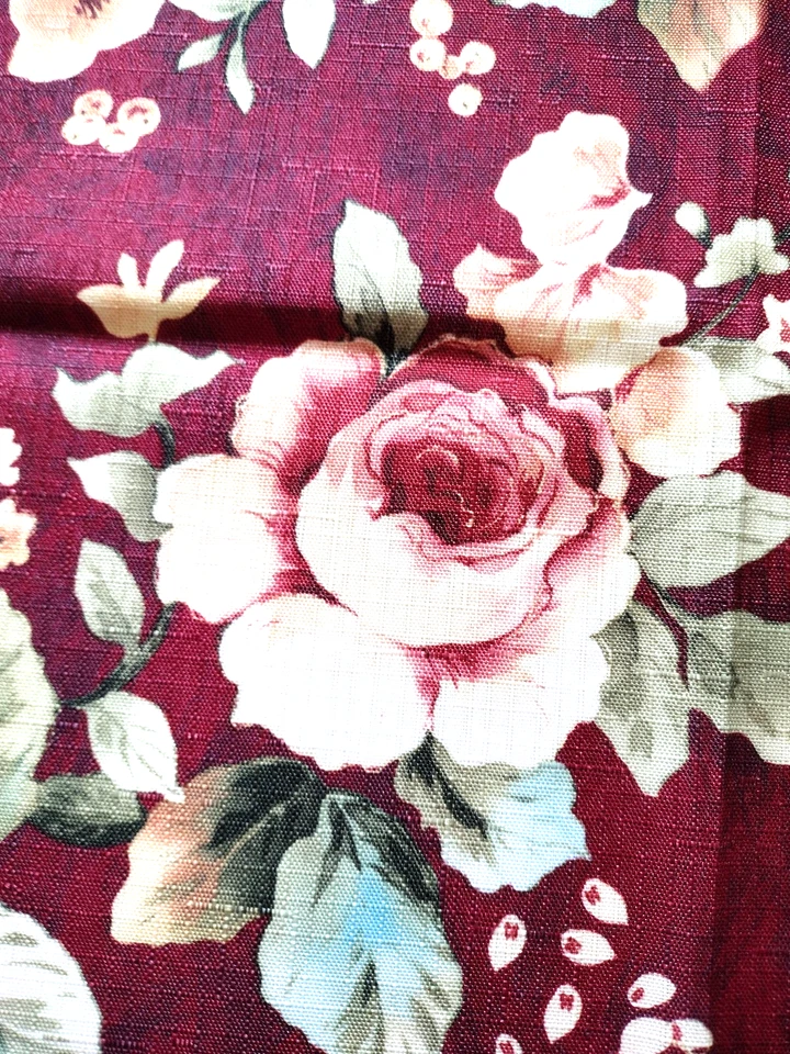 Tablecloth Rectangle 52" x 70" Burgundy Wine Color Off-White Roses Polyester  - Image 4 of 4