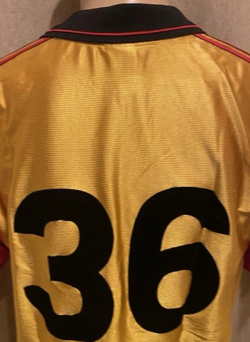 VfB Stuttgart Original Adidas Ausweich Trikot 1999/00 "debitel" + Nr.36 Gr.S- M - Bild 14 von 17