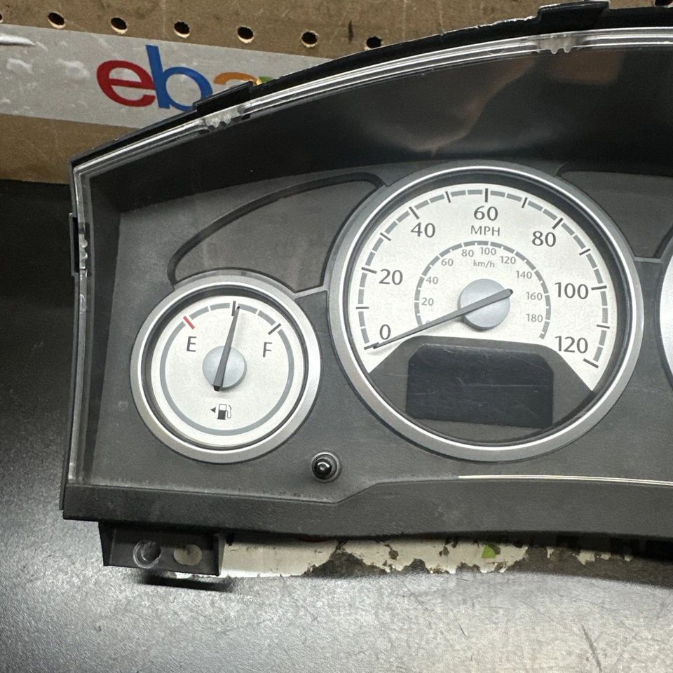 Velocímetro Chrysler Town & Country 2008 medidores numerados negros, millas 153.250 Foto 4 de 4