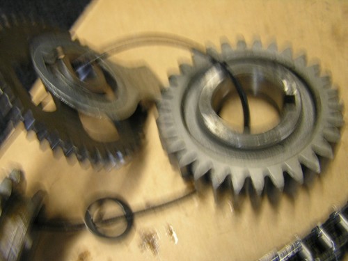 Yamaha TT500 XT TT 500 1977 Timing Chain Gear and Sprocket Assy 1976-1980 77 78 - Picture 2 of 9