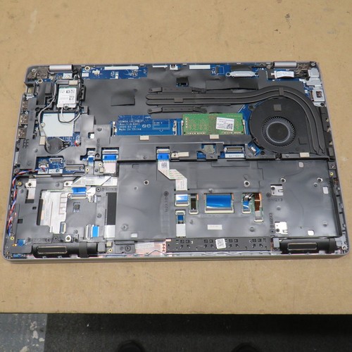 Dell Latitude 5510 i5-10210U 4GB RAM Spares or Repairs For Parts or Not Working - Afbeelding 7 van 10