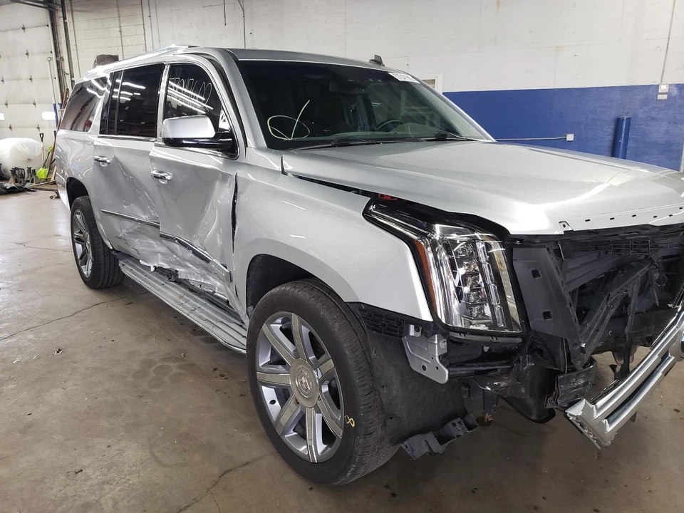 Eje delantero derecho ESCALADE ESV 15 16 --83 K-- Foto 2 de 4