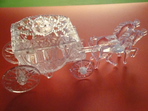 Clear Plastic Cinderella Horse with  Carrige Figurine - Picture 3 of 7