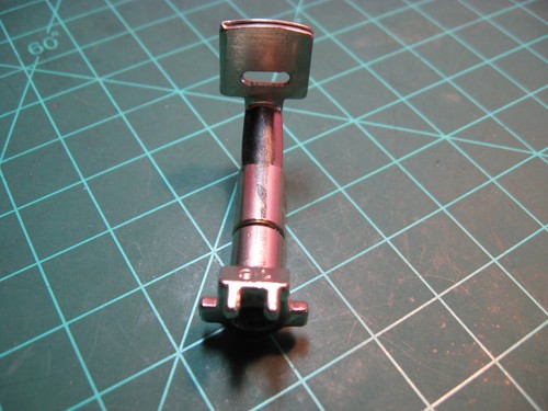 Bernina #16 Wide Gathering Presser Foot NOS - Picture 5 of 8