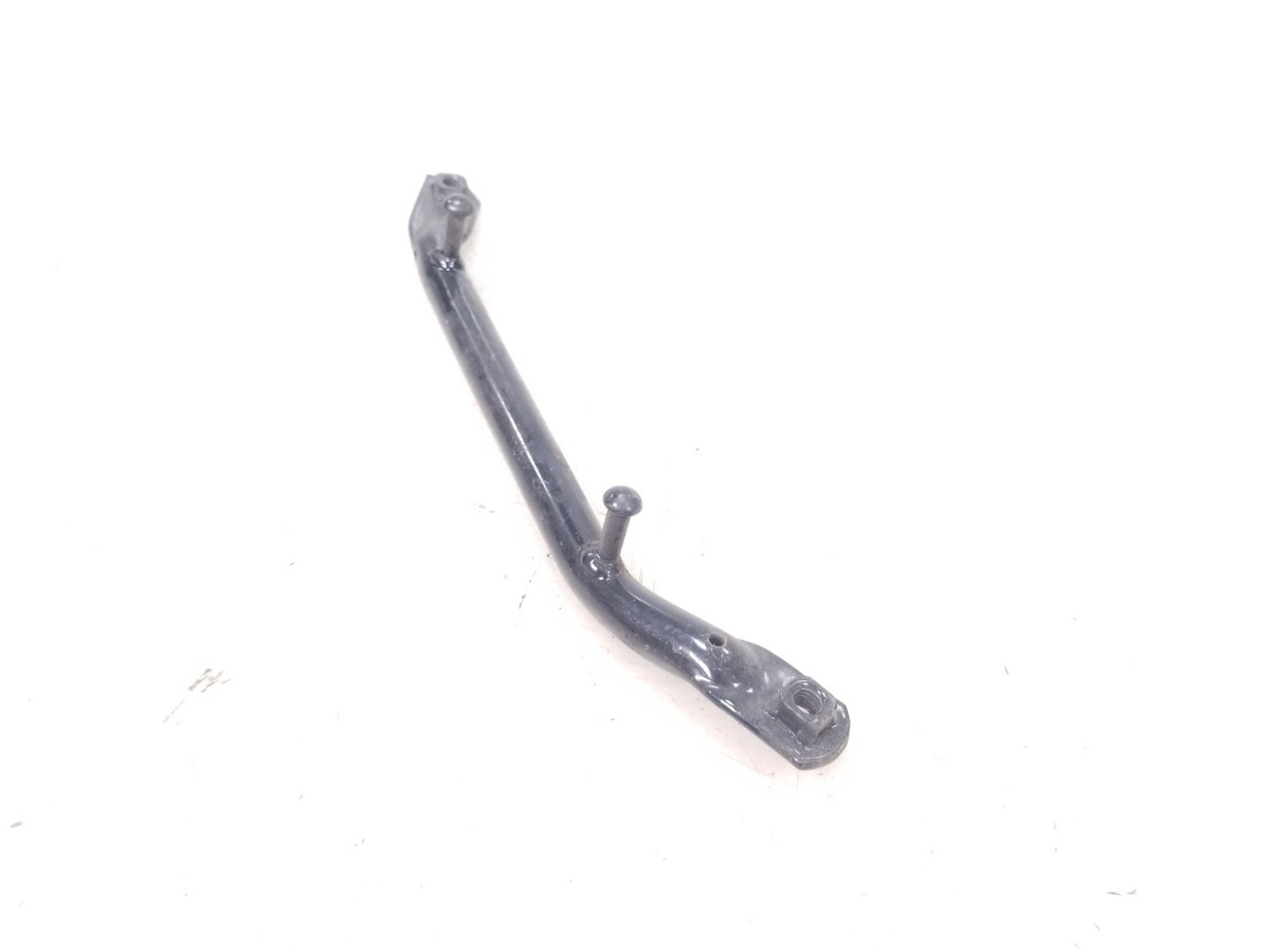 04 Kawasaki ZZR600 ZX600 E ZX-6 Right Tail Subframe Mount