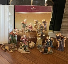 Members Mark 2007 Holiday Collection 10 Piece Nativity Set Complete Porcelain 