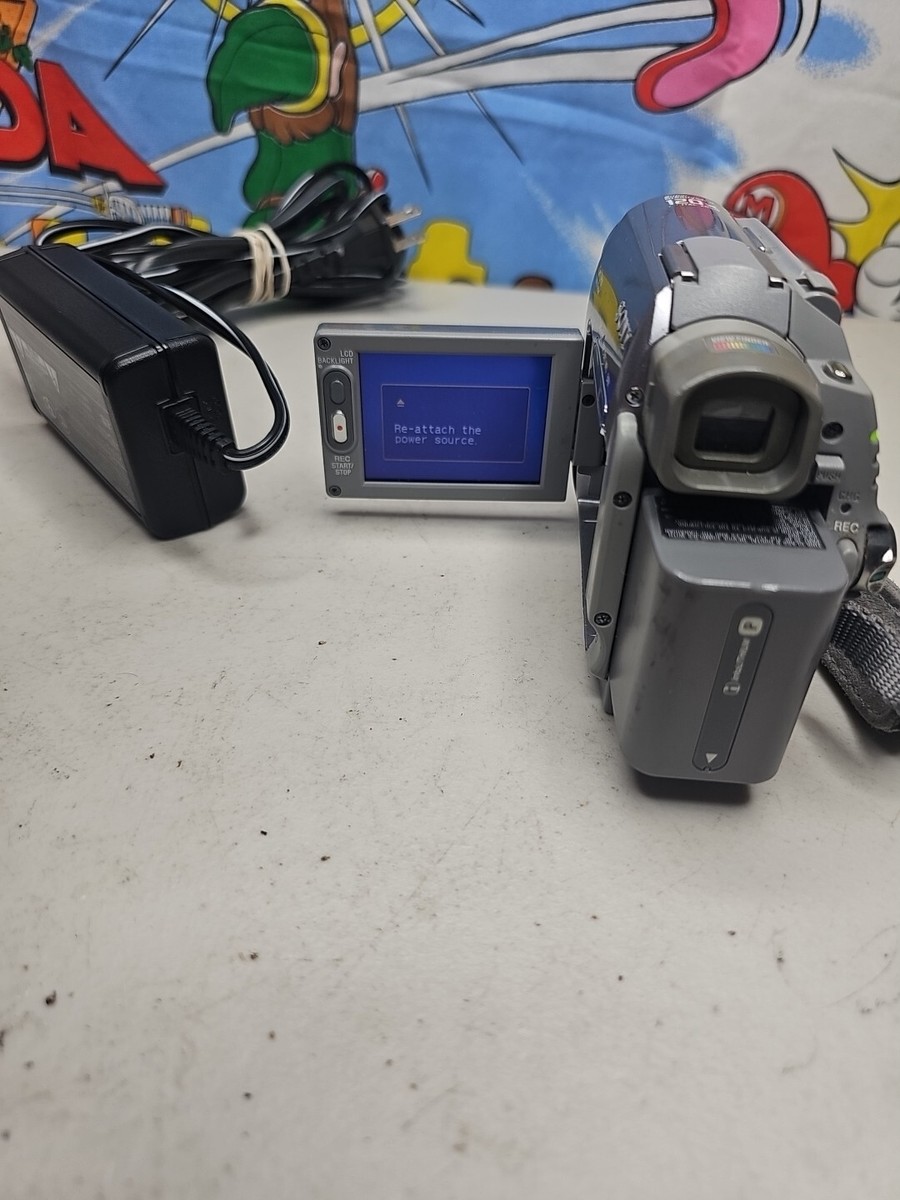 SONY DCR-HC40 miniDVビデオカメラ 録画再生可能 現状渡し SONY DCR-HC40 miniDVビデオカメラ 録画再生可能 現状渡し