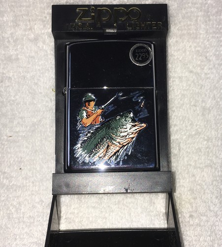 Zippo Lighter 2000 Fisherman Fishing Large Mouth Bass Chrome New Fish - Picture 3 of 8