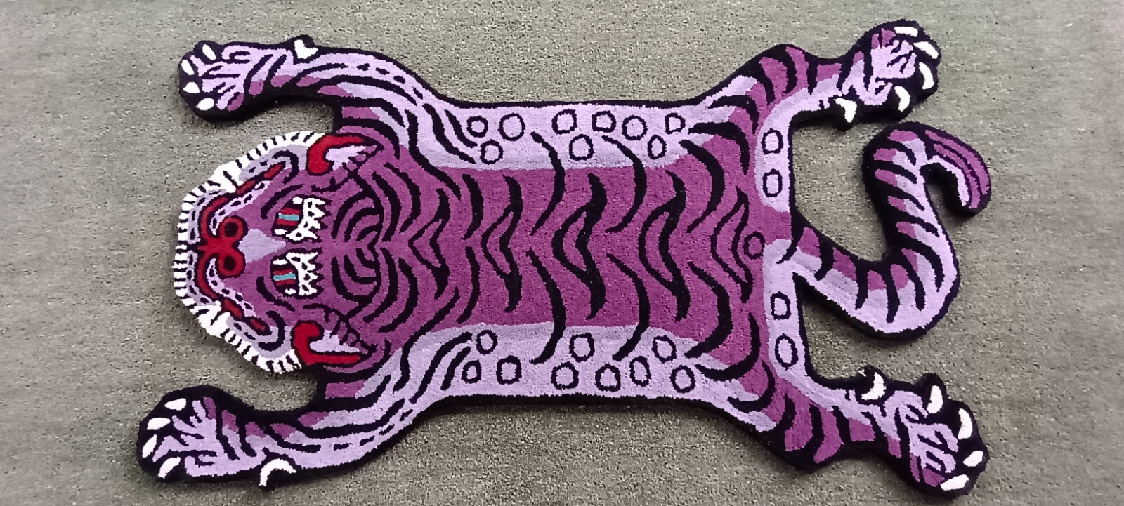 Picture 1 of 10