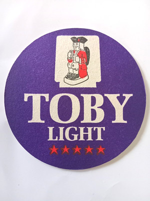 Vintage CHARRINGTON PLC - Toby Light... Cat No'10 Bierdeckel Untersetzer