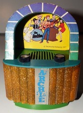 *** Vintage THE ARCHIES Jukebox Transistor Radio - Working!!! ***