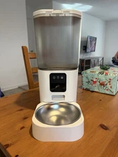 Frienhund Automatic Pet Feeder W Camera App Control
