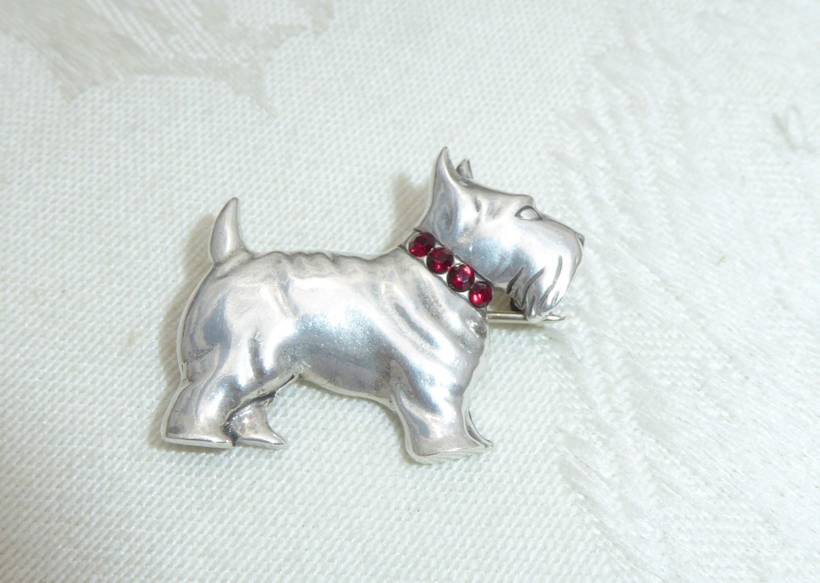 GREAT SCOTTIE DOG STERLING SILVER RED RHINESTONE COLLAR BROOCH Scottish Terrier