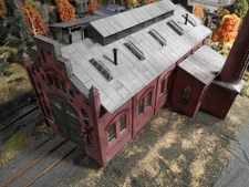 HO Minitanks Custom Detailed Hand Painted  Engine House HP45