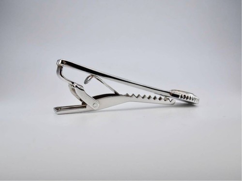 Burberry Mother-of-Pearl Shell White Butterfly Circle Horse Logo Tie Pin Tie bar - Picture 6 of 9
