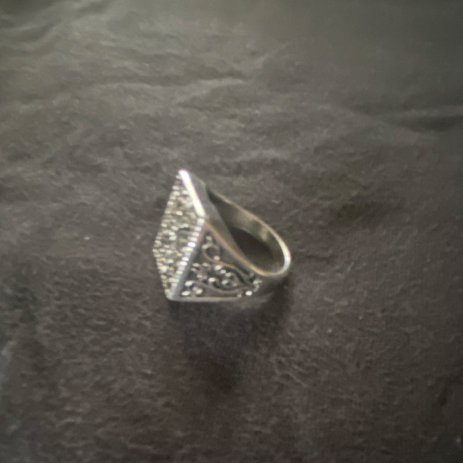 Silver Tone Rectangular Signet Men's Ring Metal O… - image 3