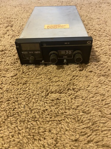 NARCO DME190 For Parts Not Working - Picture 2 of 8