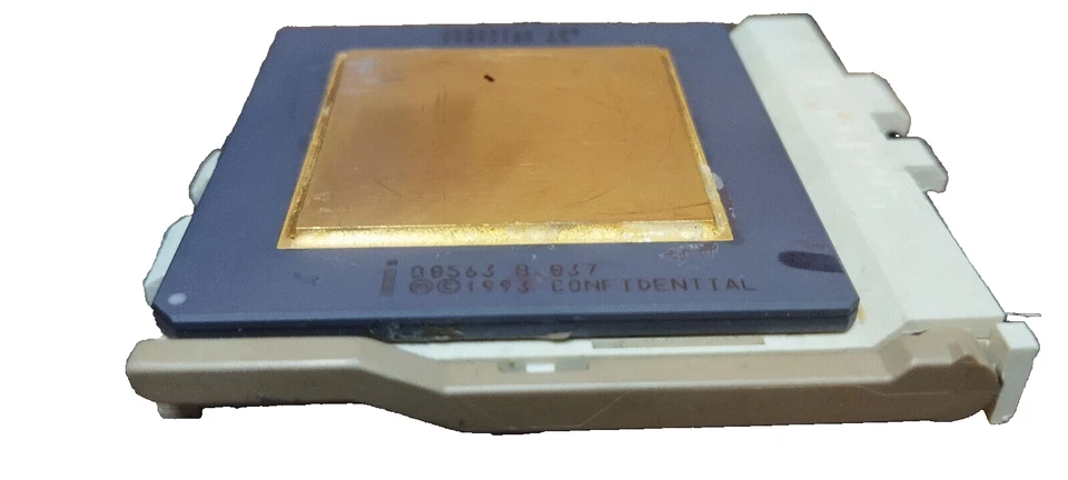 Intel Pentium 100 A8050266-100 Q0563 Very Rare Intel Confidential ES FDIV Socket - Bild 2 von 4