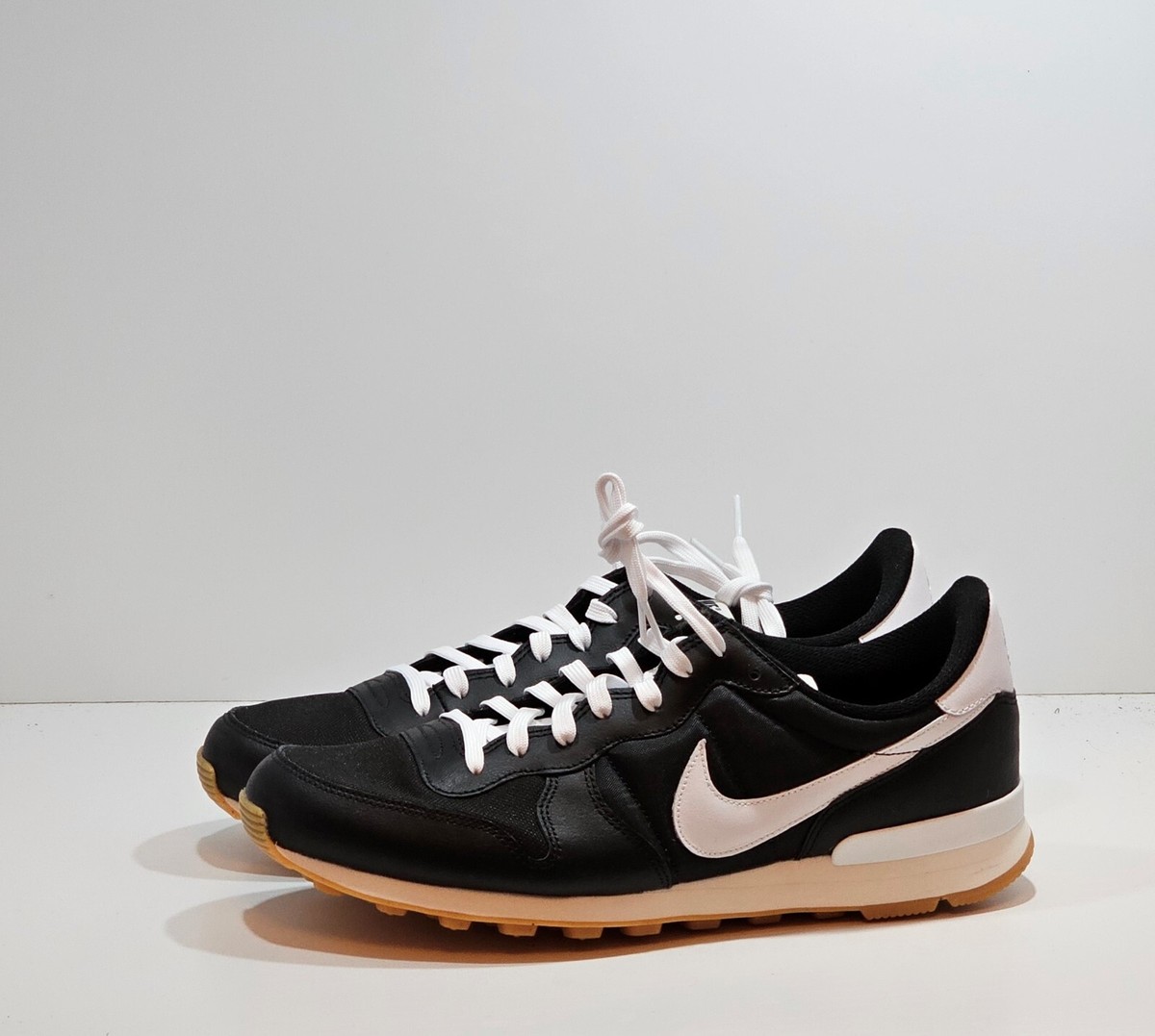 nike internationalist customise