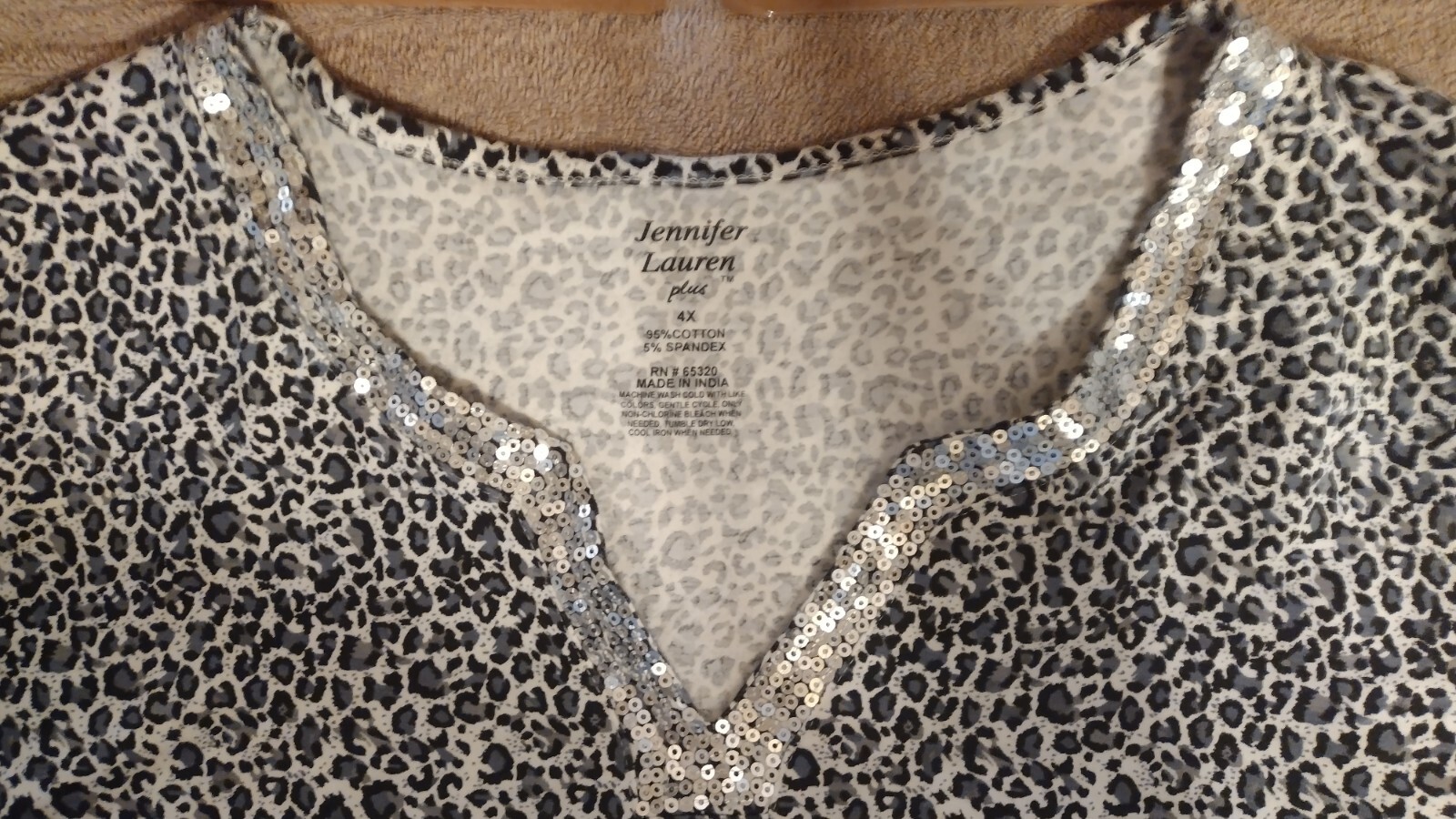 Jennifer Lauren Plus Blouse Size 4X Leopard Print Sequin V Neck 3/4 Sleeve