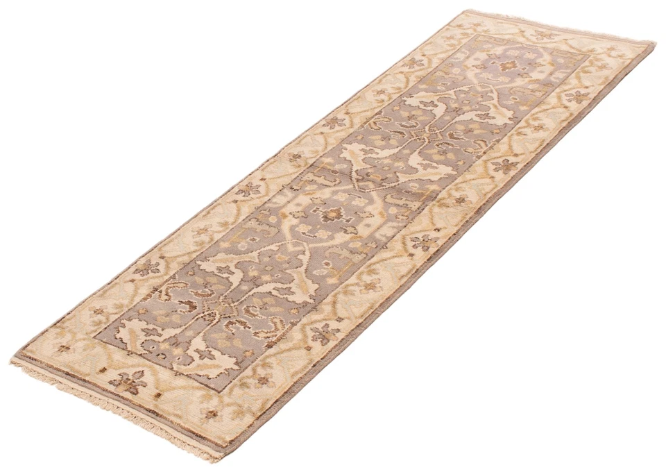 2'7" x 7'11" Vintage Hand-knotted Runner Rug Traditional Oriental Wool Carpet - Image 4 of 4