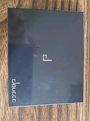 Doucce On The Go Palette - 4 Eyeshadows; 1 Highlighter; 1 Blush - SEALED Package