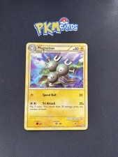 Pokémon TCG Magneton Triumphant 43/102 Regular LP.