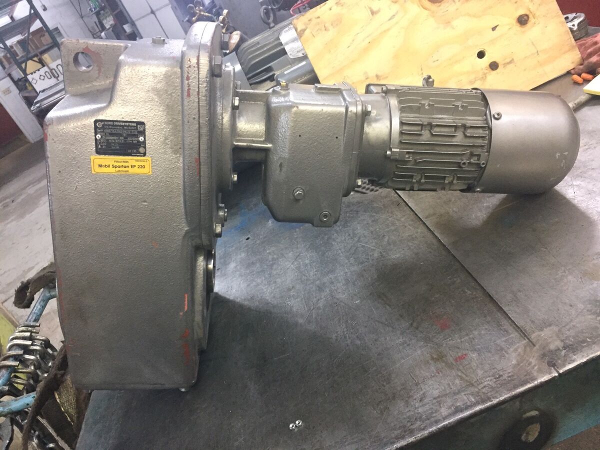 Nord Parallel Shaft Gear Unit w/.5 Hp Motor Type:SK4282 Nord Parallel Shaft Gear Unit w/.5 Hp Motor Type:SK4282