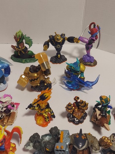 Lot of 50 Skylanders Figures for Xbox 360 One Nintendo Switch PS4 NO DUPLICATES - Picture 5 of 15