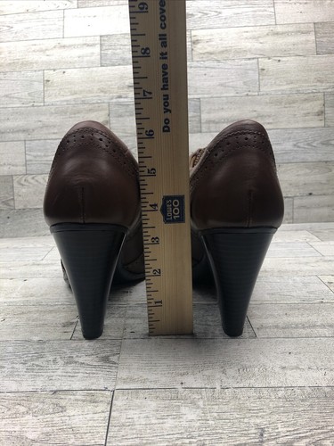 Euro Soft Sadira Brown Leather Brogue Career Slip On Block Heel Shoe Sz 9.5 M - Picture 6 of 10