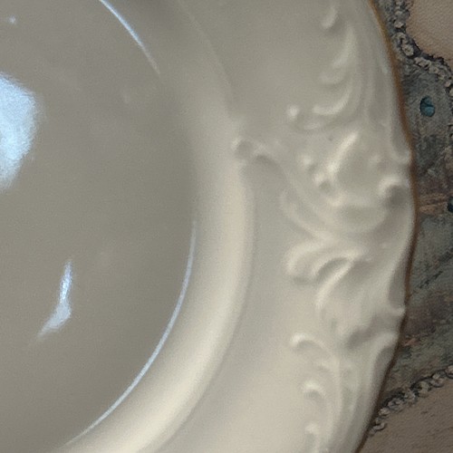 Wawel Poland White Dessert/Salad Plates w Gold Trim Scalloped Rim Lot Of 4 D6 - Picture 6 of 20