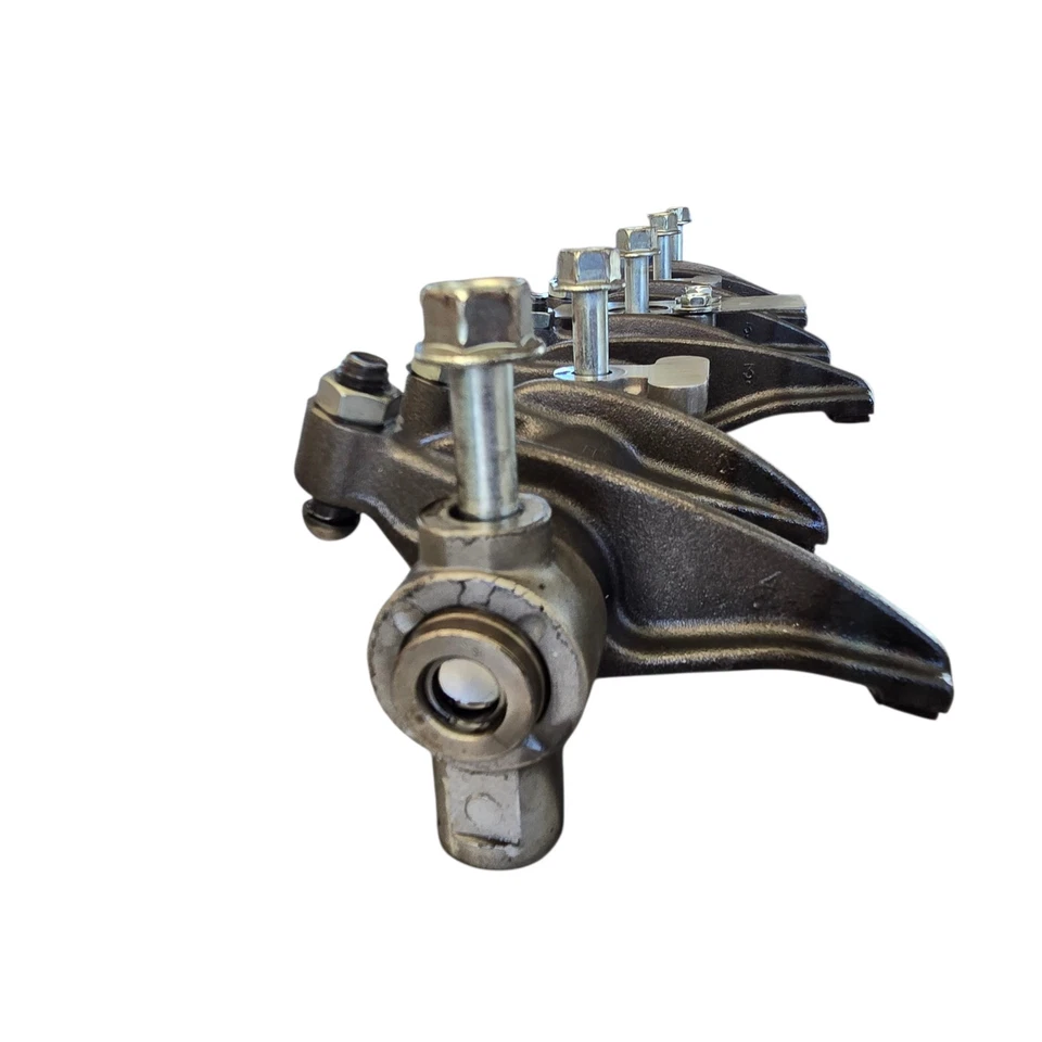 Conjunto de brazo basculante 2001-2007 Chevy GMC LB7 LLY LBZ Duramax 97328661 OEM Foto 3 de 4