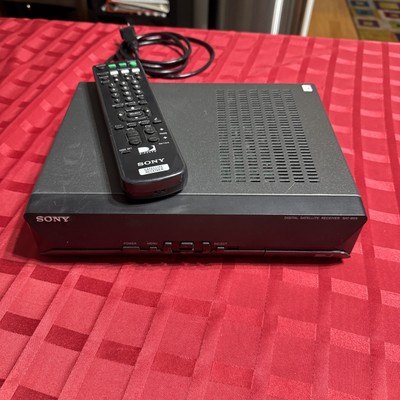Sony DirecTV Digital Satellite Receiver Model SAT-B65 With Power Cord & Remote