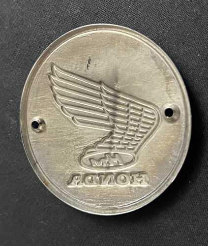 INSIGNIA EMBLEMA TANQUE GASOLINA CUBIERTA LATERAL VINTAGE MOTO HONDA HM - Imagen 7 de 8