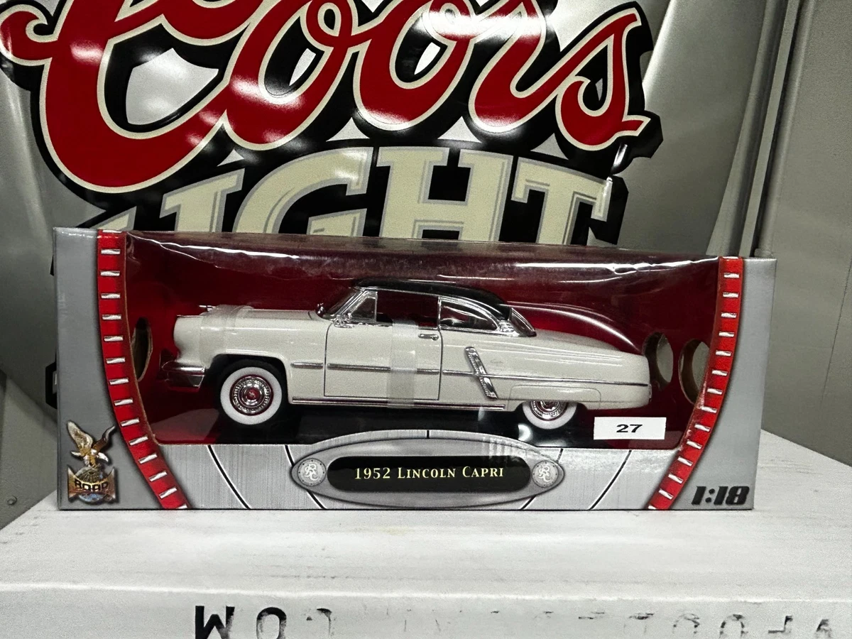 Road Signature Lincoln 1:18 Scale Diecast & Toy Vehicles for sale