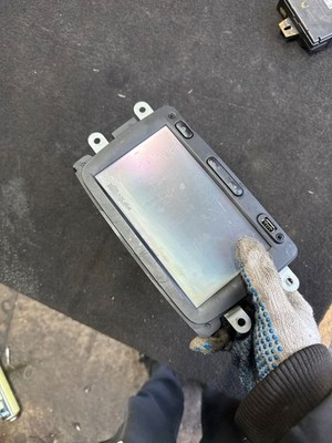 Renault Captur 2013 Radio CD-Player DVD-Player Navigation 281150198R TEM7644