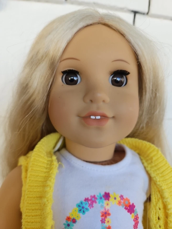 American Girl Historical Doll 1974 18 inch Julie Albright Blonde Brown Eyes - Image 3 of 4