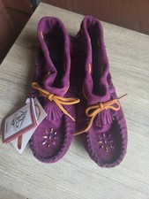 Bastien Industries Hiawatha Moccasins Style 666XX Women's Size 8 NWTags