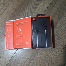 JBL SYNCHROS REFLECT IN EAR WIRED SPORT HEADPHONE IN BOX