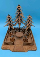 Erzgebirge Holzschnitzerei Musikanten Stammtisch unter Tannen Diorama Handarbeit