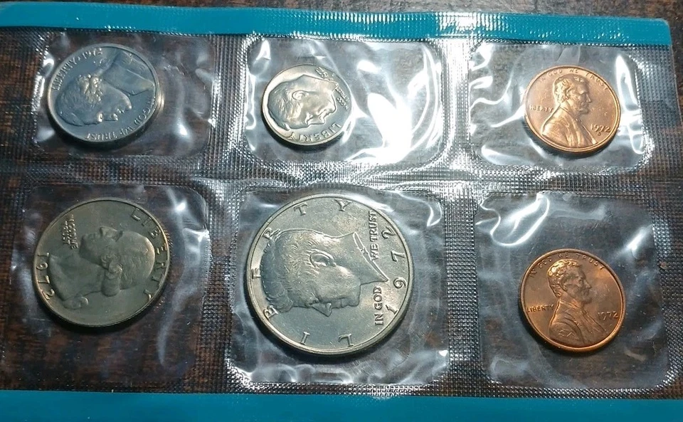 1972 US Mint Set P And D - Image 3 of 4