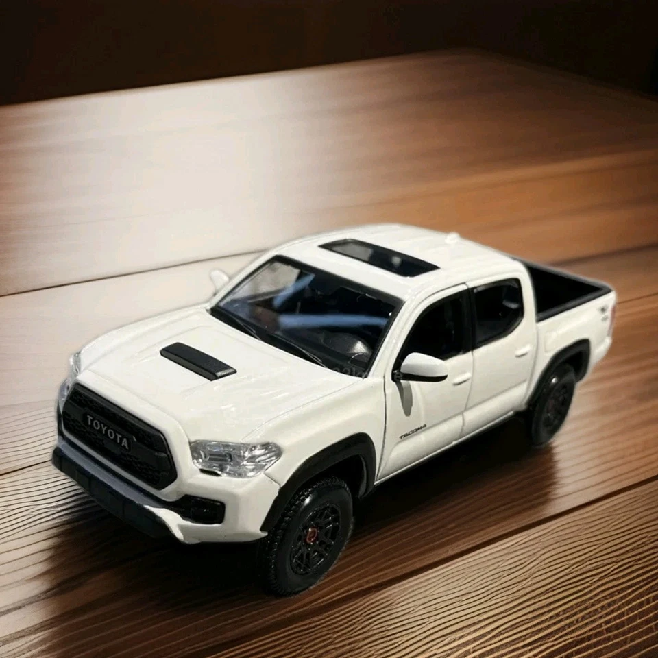 Toyota Tacoma TRD 2023 Pickup 1:27 Diecast Model Car - Juguete SUV Coleccionable Regalo Foto 4 de 4