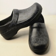 Crocs Neria Pro II Work Clogs Womens 9 Black ...