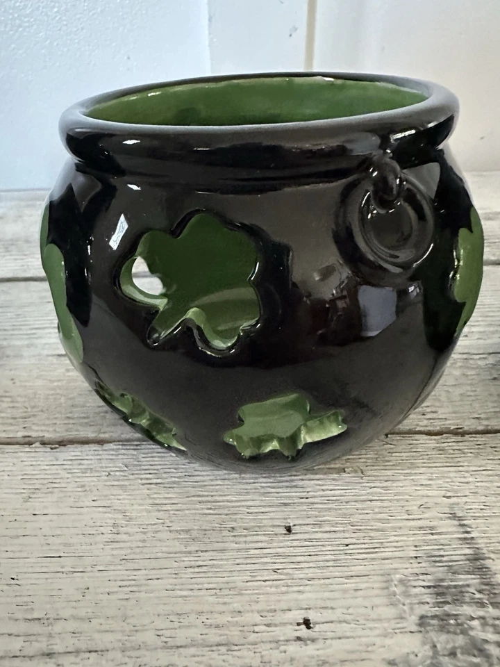 Набор из трех керамических подсвечников/подсвечников с вырезами на день Святого Патрика - Изображение 3 из 4