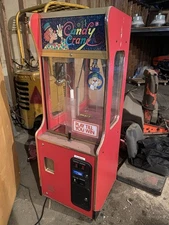 Smart Industries Candy Crane – “Play Till You Win” Prize Machine