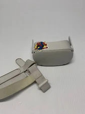 Oculus Quest 2 Standalone VR Headset  Model KW49CM HEADSET ONLY